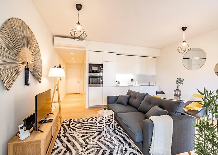 Akicity Saldanha * Lisboa